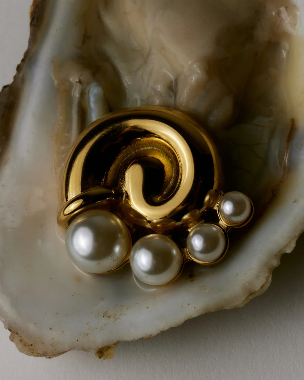 Pearl Puka Stud